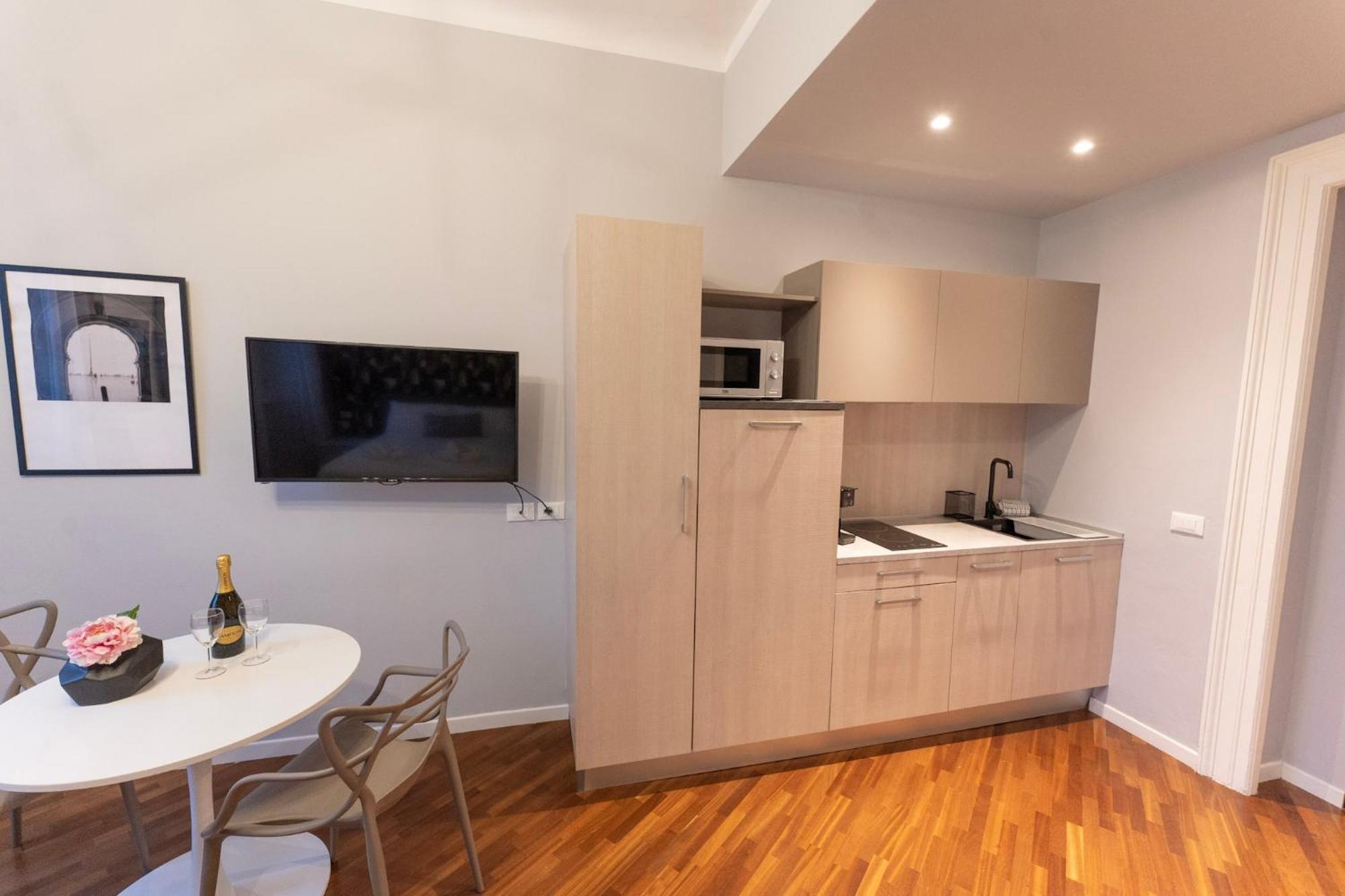 Sofia Residence Stazione 的里雅斯特 外观 照片
